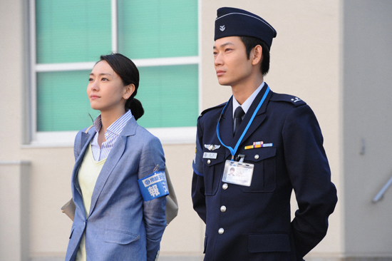 เรื่องย่อ ภารกิจพิชิตฝัน Public Affairs Office In The Sky